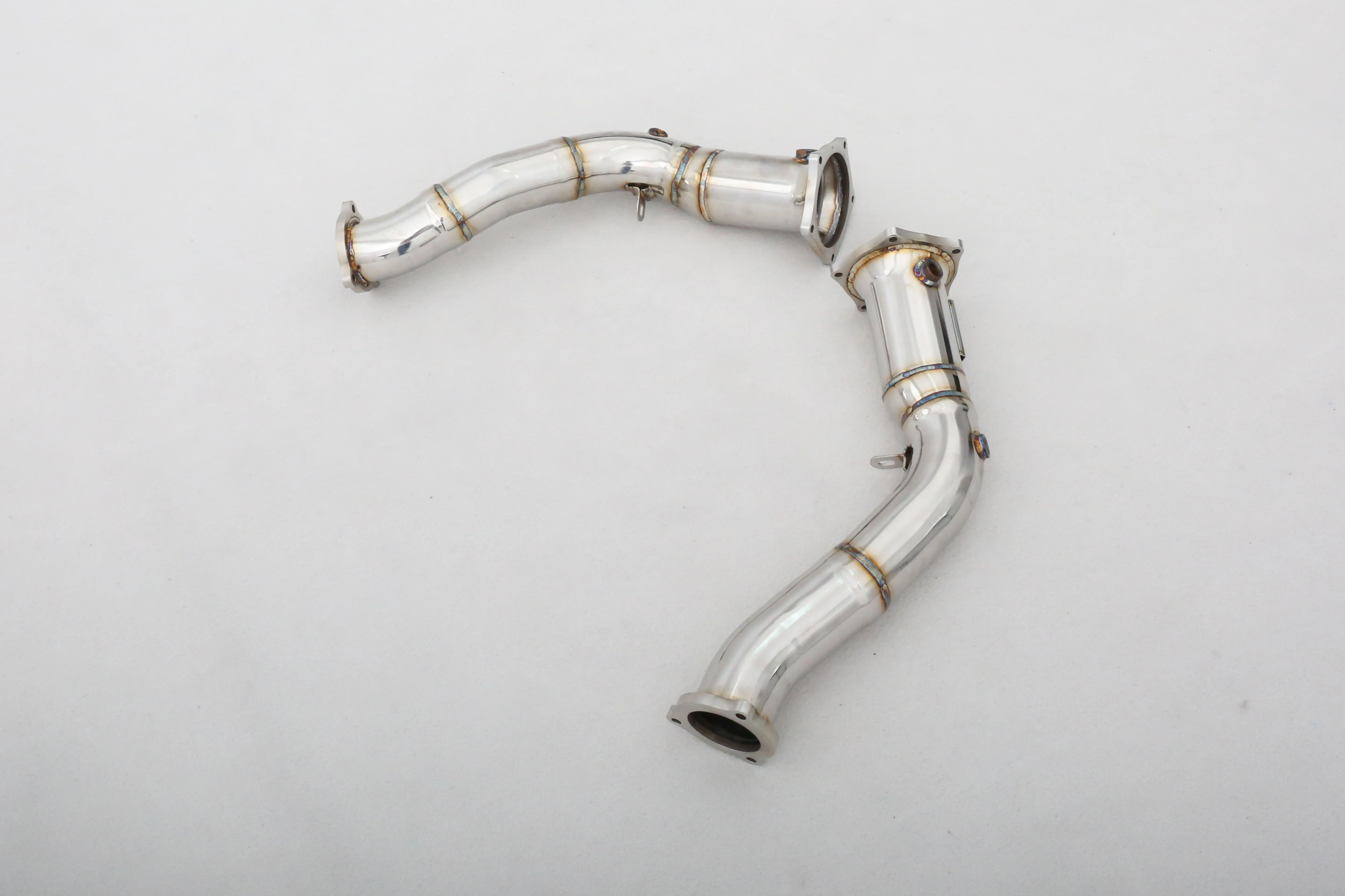 نظام عادم أنبوب سفلي خلفي من الفولاذ المقاوم للصدأ 304 مخصص للمركبات 958.1 3.0T/4.8/4.8T