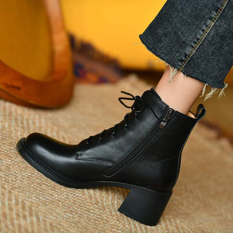 Women Retro Boots Round Toe Lady Street Shoes Cowhide Winter Boots Side Zippers Woman Shoes Thick Square Heel  5.5 CM