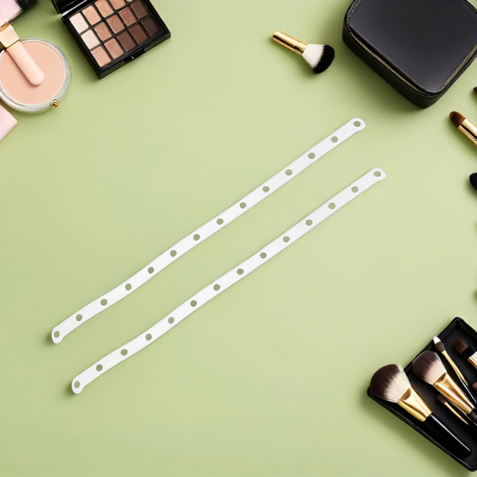 

30Pcs Clothes Hanger Connecting Strips Heavy Duty Plastic Hooks for Wardrobe Clutter Free Clothing Display and Home Use