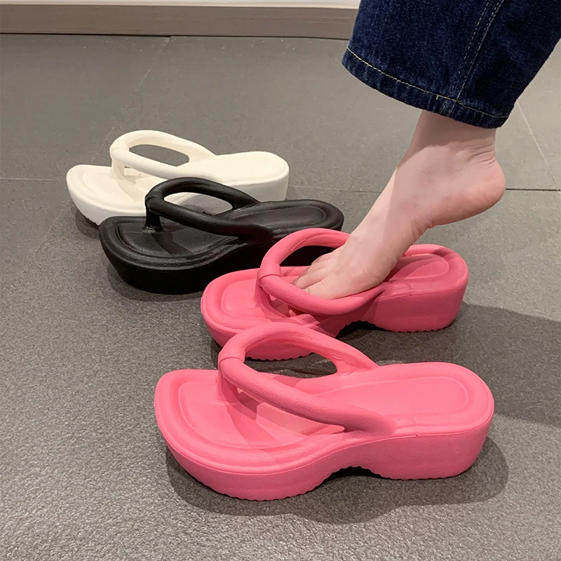 Summer 2024 Women's flip flops Platform sandals Soft Soled EVA Women's Slippers Non-slip beach shoes Solid Color Women's sandals