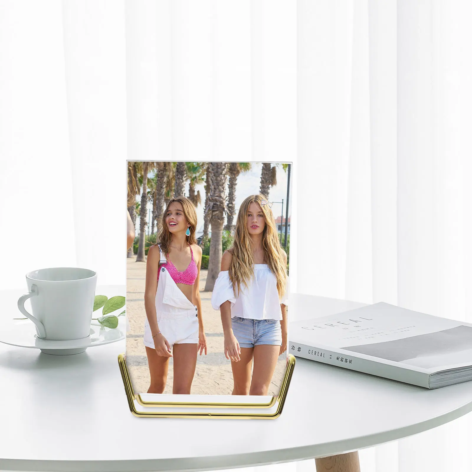 

Sturdy Acrylic Photo for Desk Display Creative Tabletop Frame Bedroom Living Room Decorative Memories Preservation Picture Frame