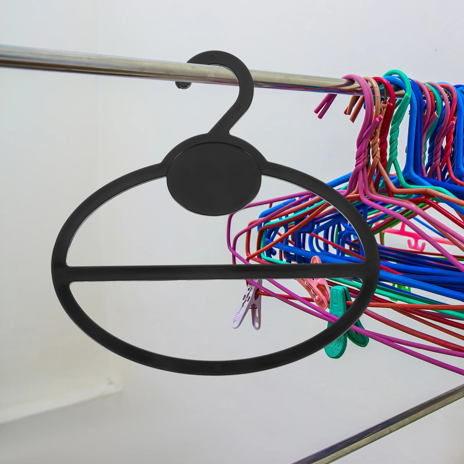 

10 Pcs Scarf Hangers Circle Shape Round Hook Stand Commercial Display Rack Clothing Organizer for