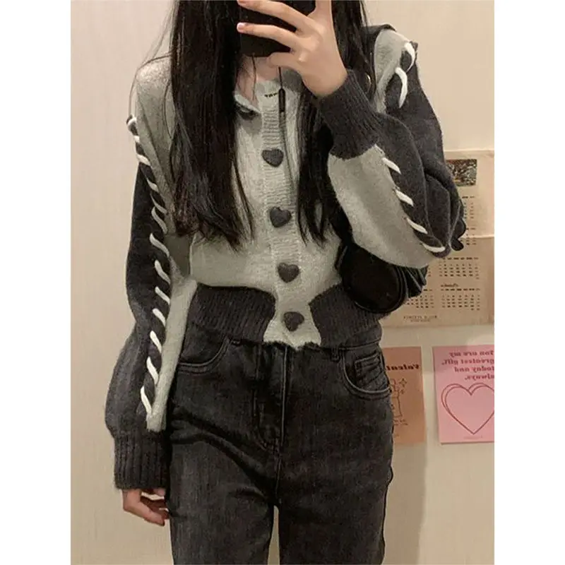 Short Style Sweater Female Little Fellow Springtime Sense of Design Minority Splice Cardigan Lazy Wind Love Button Knitted Coat