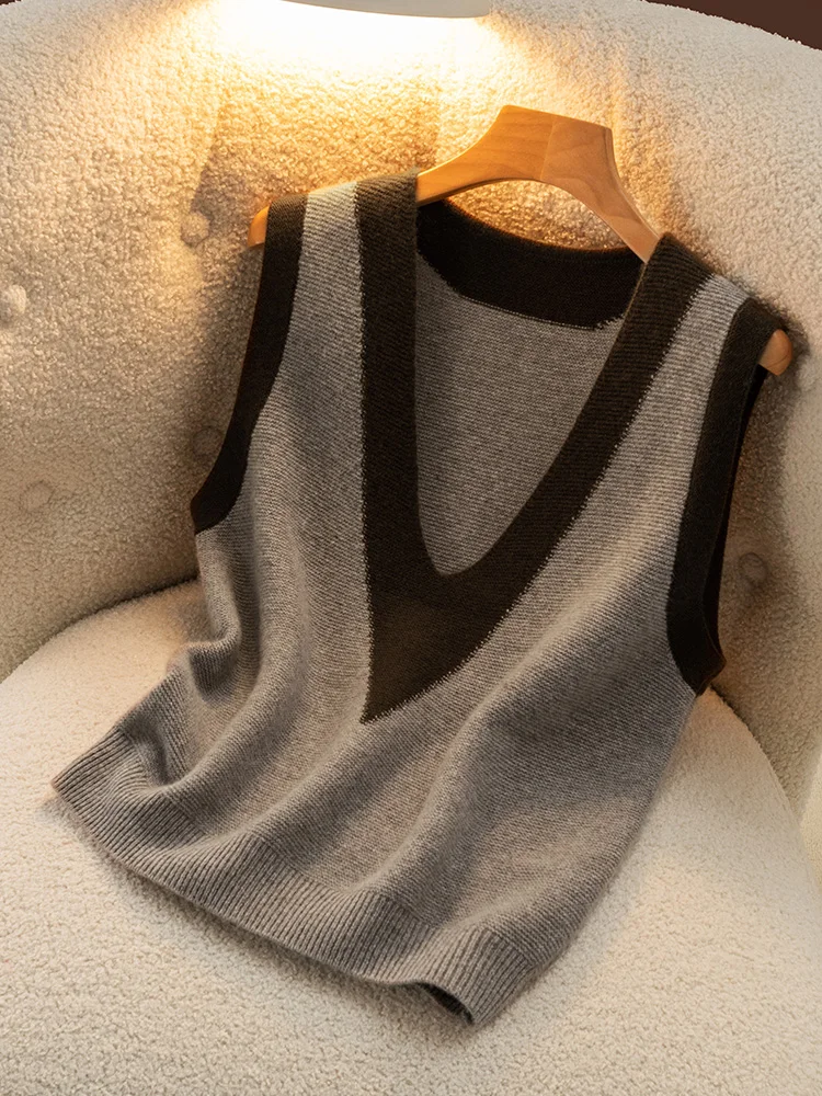 

2024 New 100% Merino Wool Women Vest Sweater Autumn Winter V-neck Color Contrast Cashmere Waistcoat Wool Sleeveless Knitwear Top