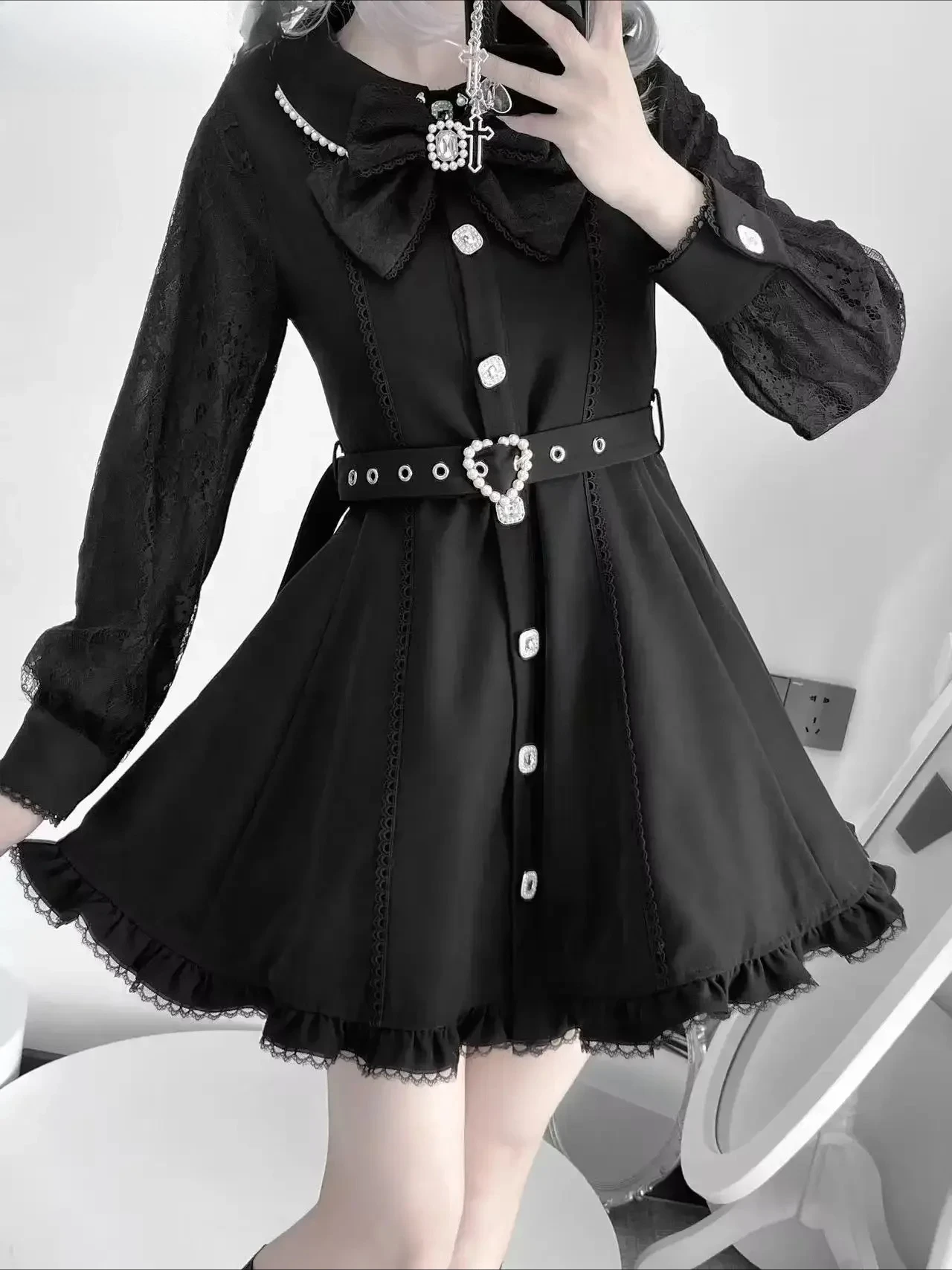 

Original Mine Series Sweet Single-breasted Short Dresses Spring Summer New Japanese Cape Pearl Neck Lace Long-sleeved Dress