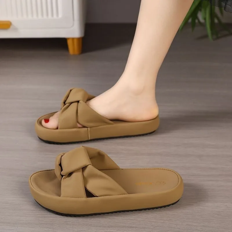 

Summernew Arrival Sandals and Slippers Women's Fashionoutwearthick Sole Sandals Women's Flatsclassy Sense One-piece Slippers