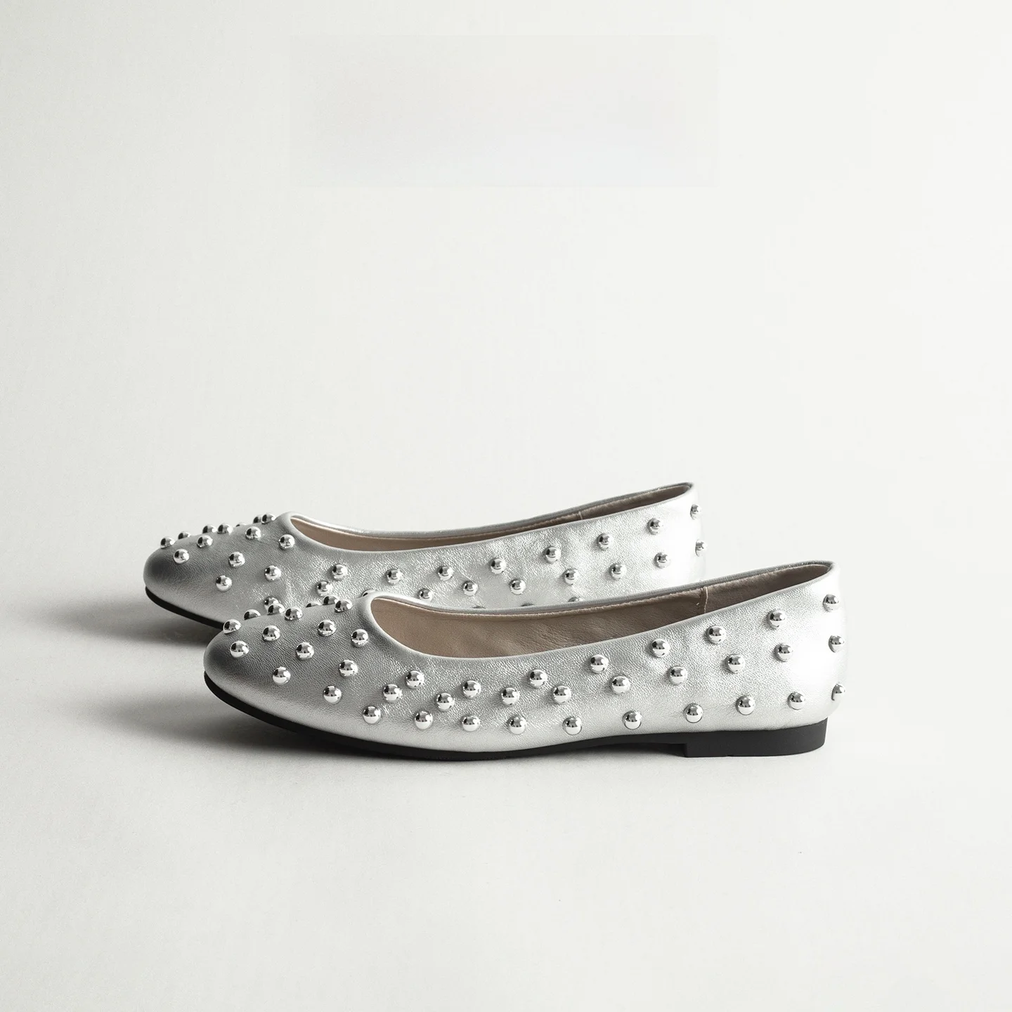 leather-ballet-flats-women's-spring-korean-version-flat-bottom-slip-on-casual-commuting-low-cut-single-shoes-rivet-fashion