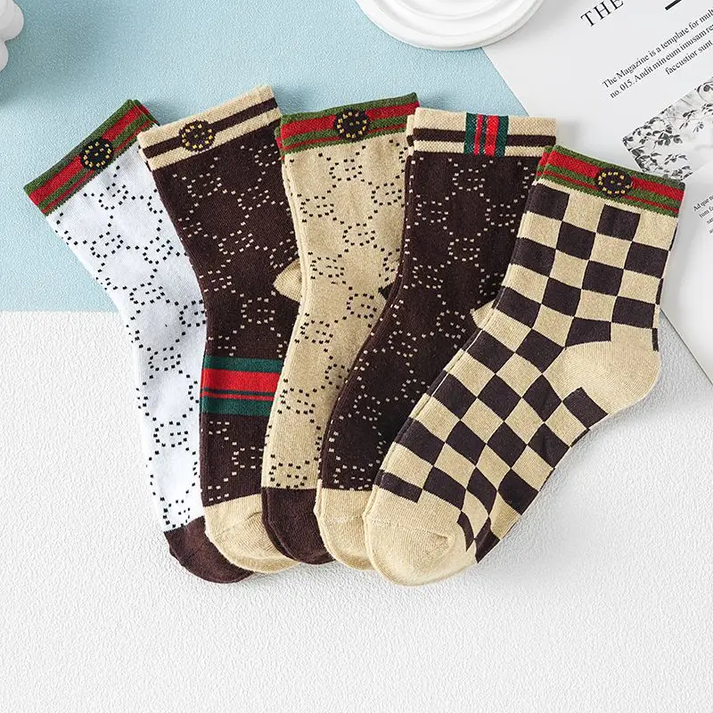 5/10 Pairs of Men's Fashion Mid-calf Socks Retro Light Luxury Mid Tube Socks with Checkerboard Pattern Letters, Fashionable