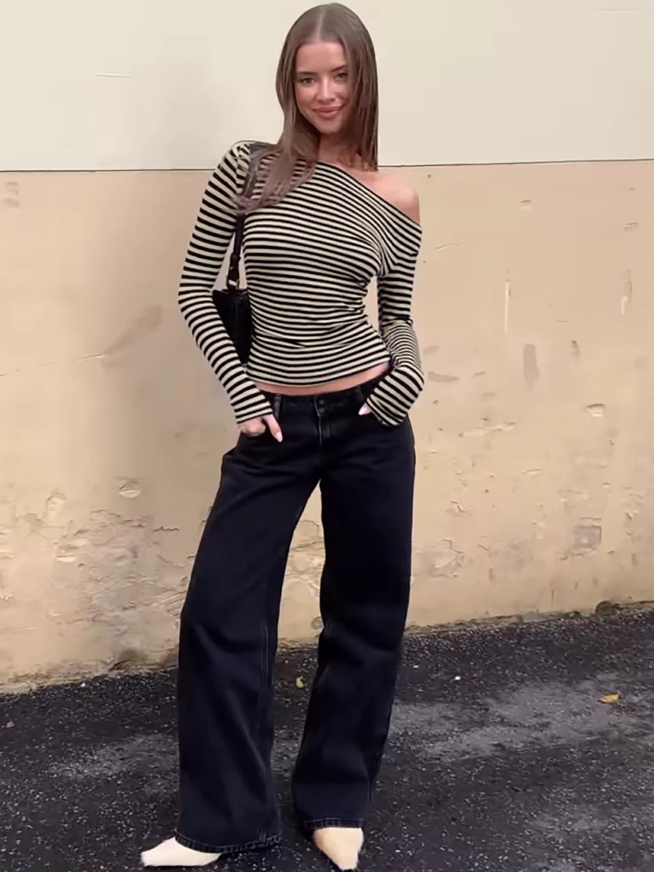 دولزورا يميل طوق كم طويل سليم تي شيرت مخطط السيدات موضة عادية تنوعا Y2K ملابس نادي الحفلات نمط الشارع