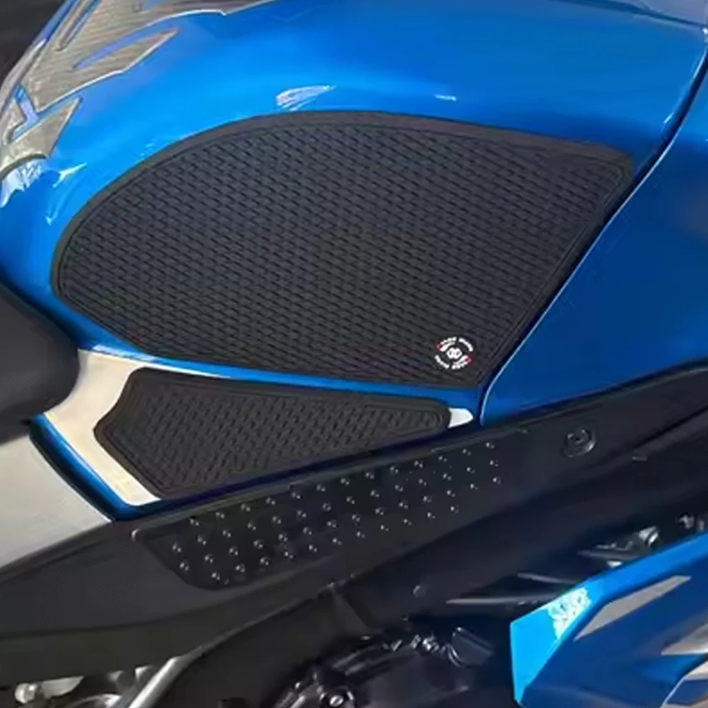 

New GSXR1000 Motorcycle Sticker Decal Kit Fuel Tank Pad Protector Anti slip For GSXR 1000 GSX-R1000 GSXR1000 2017- 2024