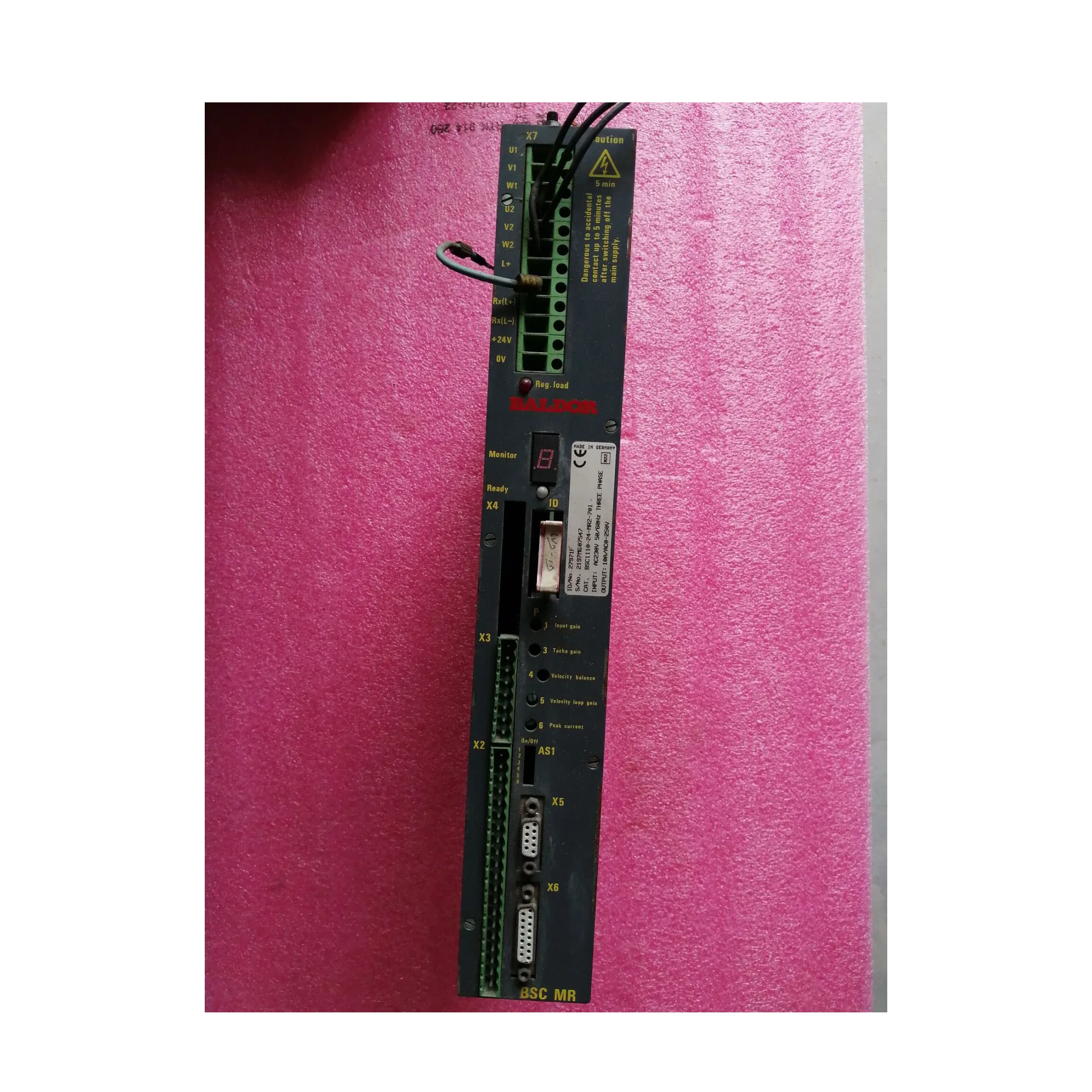 

Original BALDOR BSC1110-24-MR2-701 Servo Drive