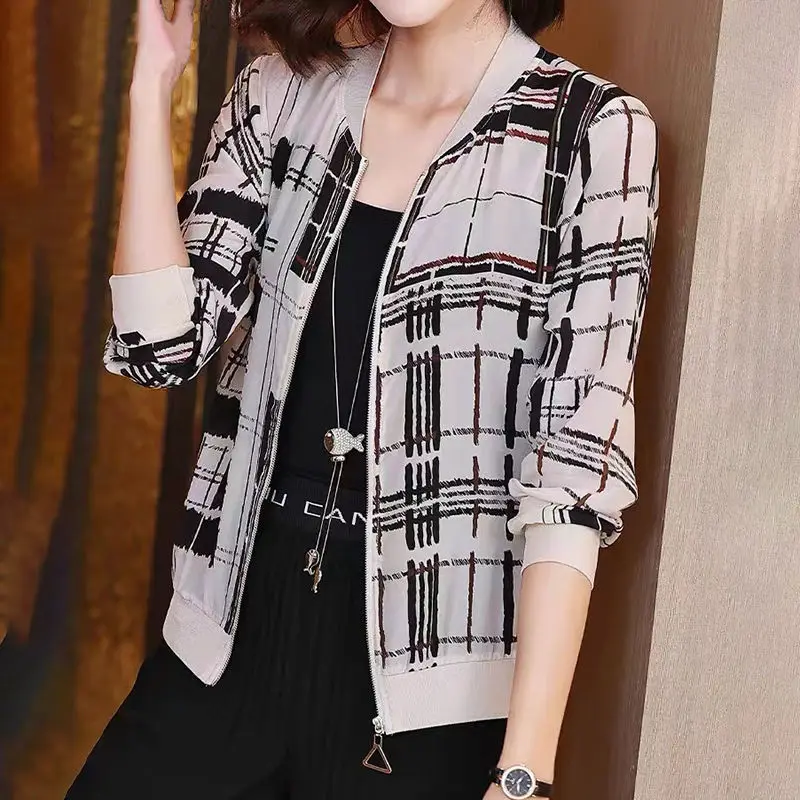 Chiffon Plaid Loose Baseball Uniform Long-sleeved Sun Protection Jacket Ladies Summer New O Neck Short Coat