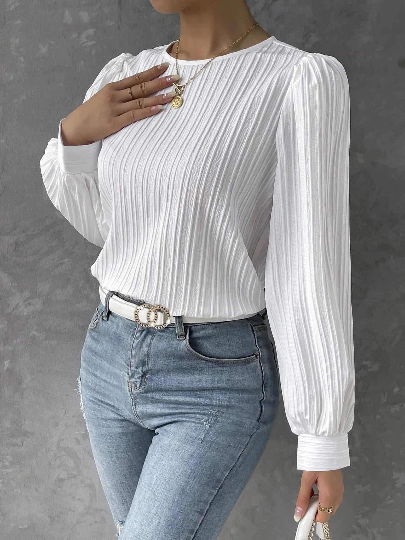 2023 Fall New Casual Solid Round Neck Long Sleeve Shirts White Women\'s Blouses