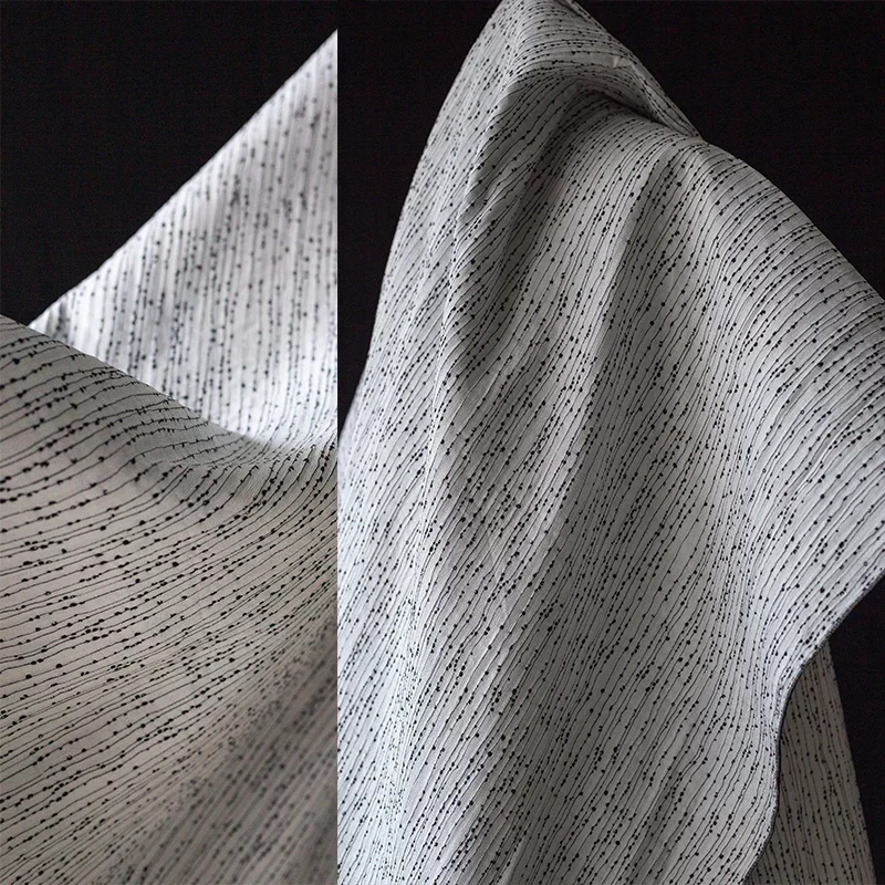 

Черно-белая двусторонняя ткань в горошек и вертикальную полоску, дизайнерская оптовая ткань для шитья своими руками, материал за метр