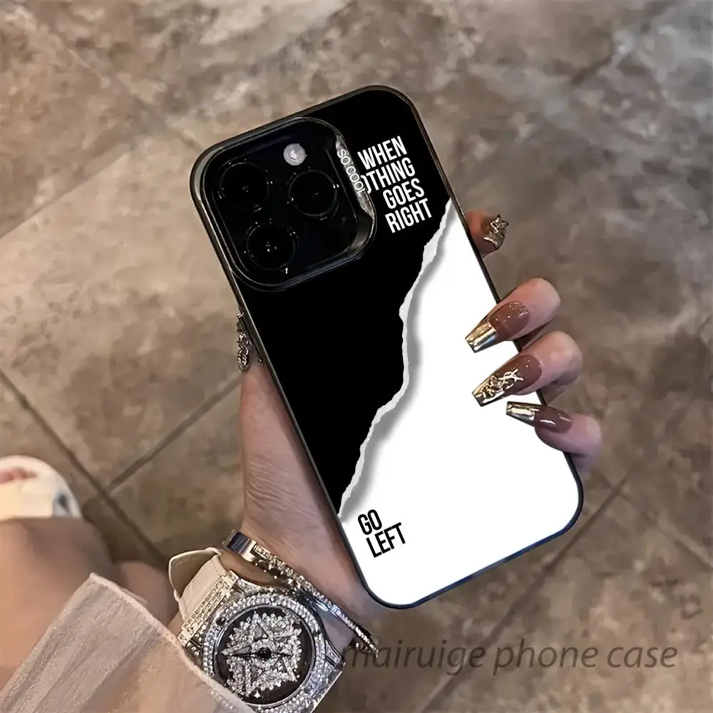 حافظة هاتف جديدة بأحرف بيضاء وسوداء مضادة للانزلاق ومضادة للصدمات مناسبة لهاتف iPhone 16 15 14 13 12 11 Pro Max plus mini se