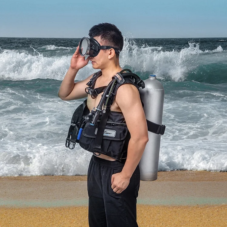 Jacket Style Scuba Diving BCD Ideal for Beginners With Quick-Release Weight Integrated Pocket