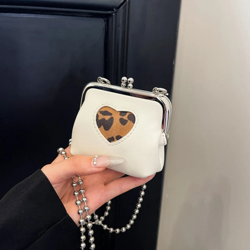 

Women Love Pattern Cross body Bag Spring Summer Leather Splicing Chain Purse American Casual Fashion Clip Shoulder Bags