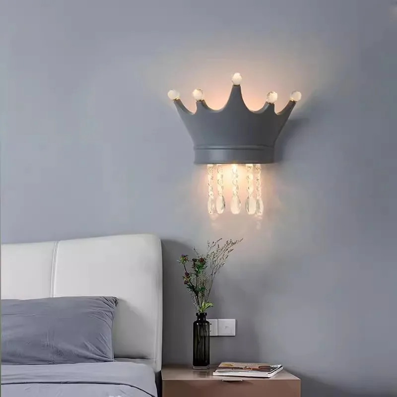 Girl Bedside Lamps Crystal Pendant Crown Wall Lamp Modern Luxury Children\'s Bedroom Princess Room Decor Night Lights Wall Light