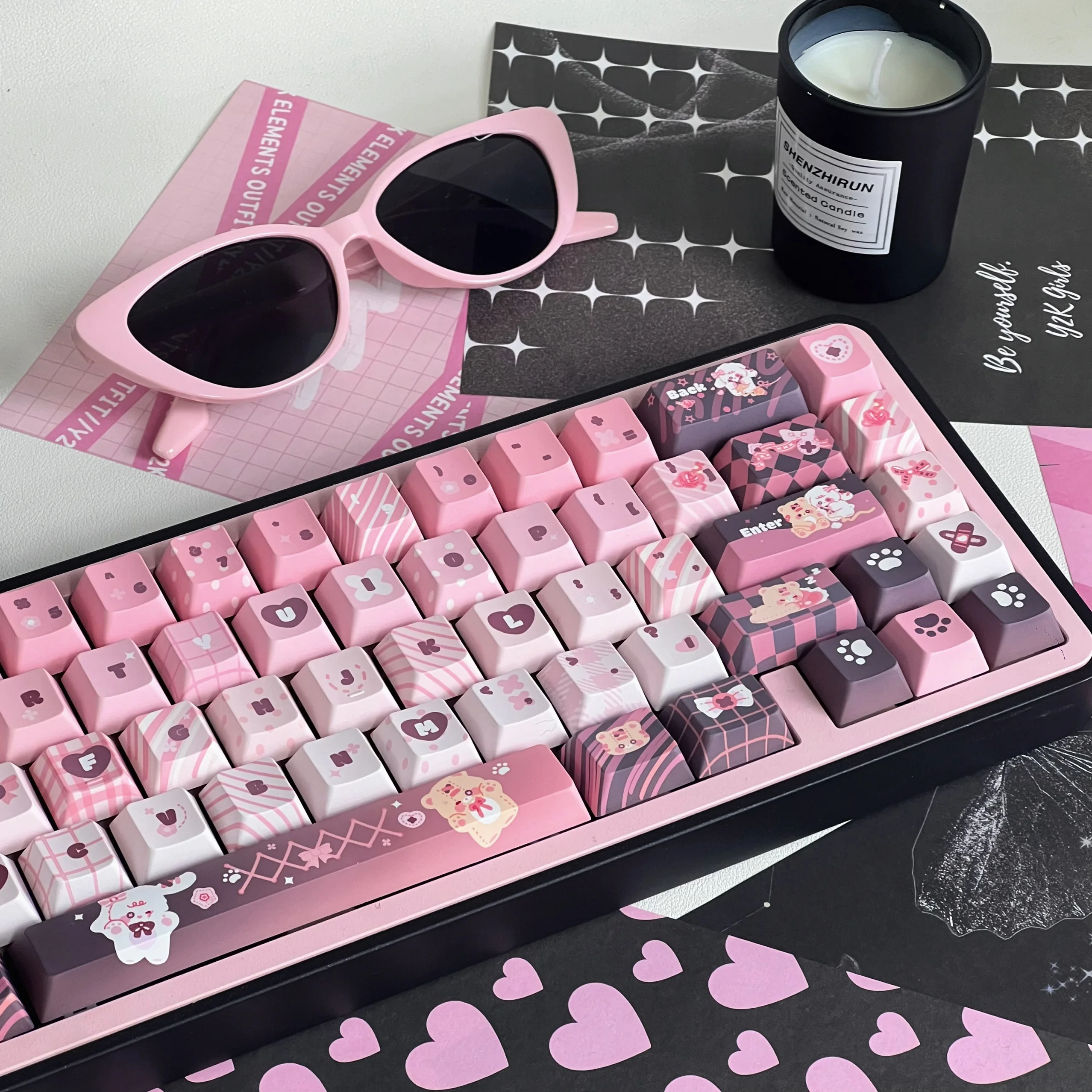 Doll World Theme Black Pink Keycap Set Cherry SOA Profile Hand-drawn Style Mechanical Keyboard Cap PBT Sublimation Cute Keycaps