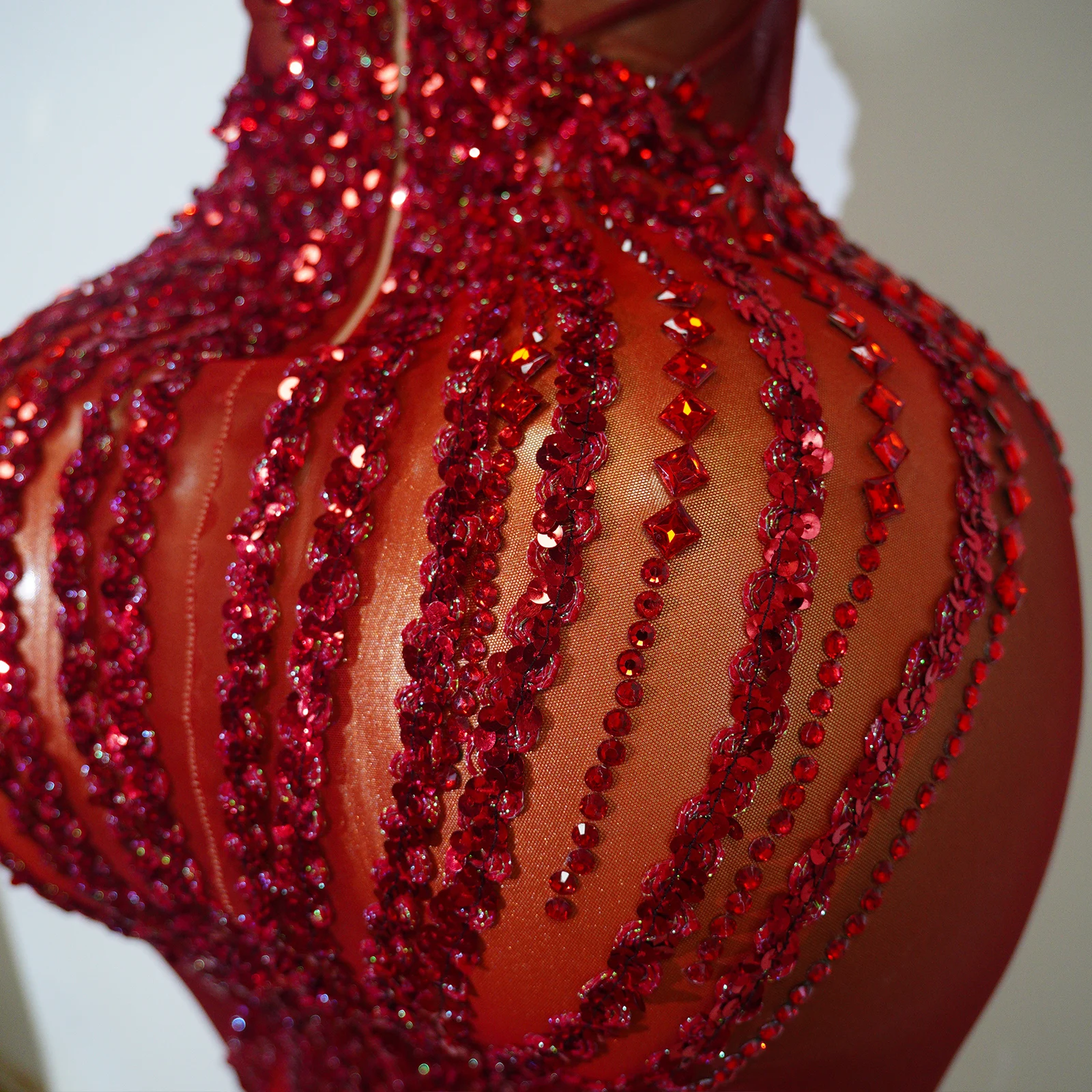 Elegant Sexy Evening Party Gowns Red Rhinestones Sequins See Through Long Dress Celebrity Evening Club Party Dresses Costumes - view 6