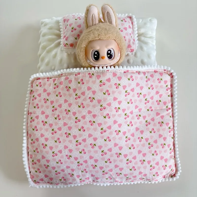 

Cartoon Labubu Doll Sitting Figure Toy Dolls Accessories Bedding Quilt Pillow Doll Clothes Party Mascot Soft Plush Toys