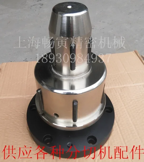 Unwinding plug, elastic mechanical chuck, side pressure plug, corrugated paper machine chuck