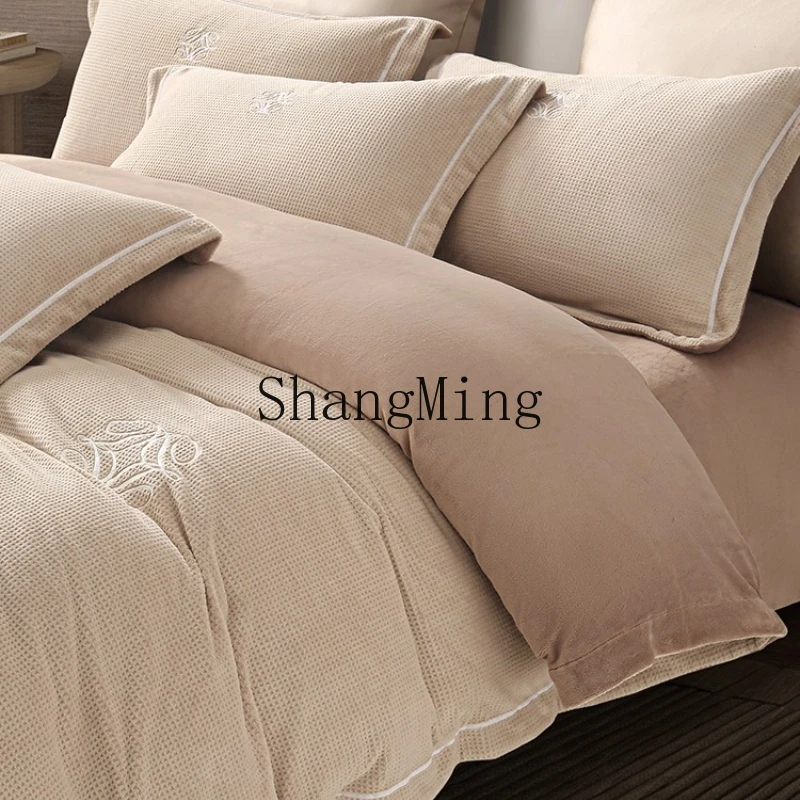 

ZYY hotel bedding embroidered milk fleece four-piece set thickened comfortable soft bedding