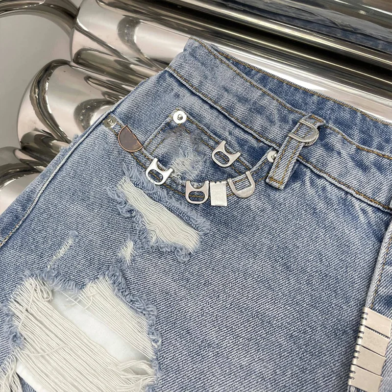 고품질 베거 스타일 멀티 리벳 여성 데님 청바지, 찢어진 구멍, 헤진 가장자리, 워싱된 룩 바지 25101802
