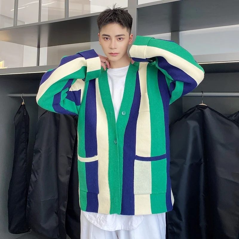 

Мужской вязаный кардиган в полоску на осень-зиму, модный винтажный дизайн, повседневный свободный крой, длинный рукав, V-образный вырез