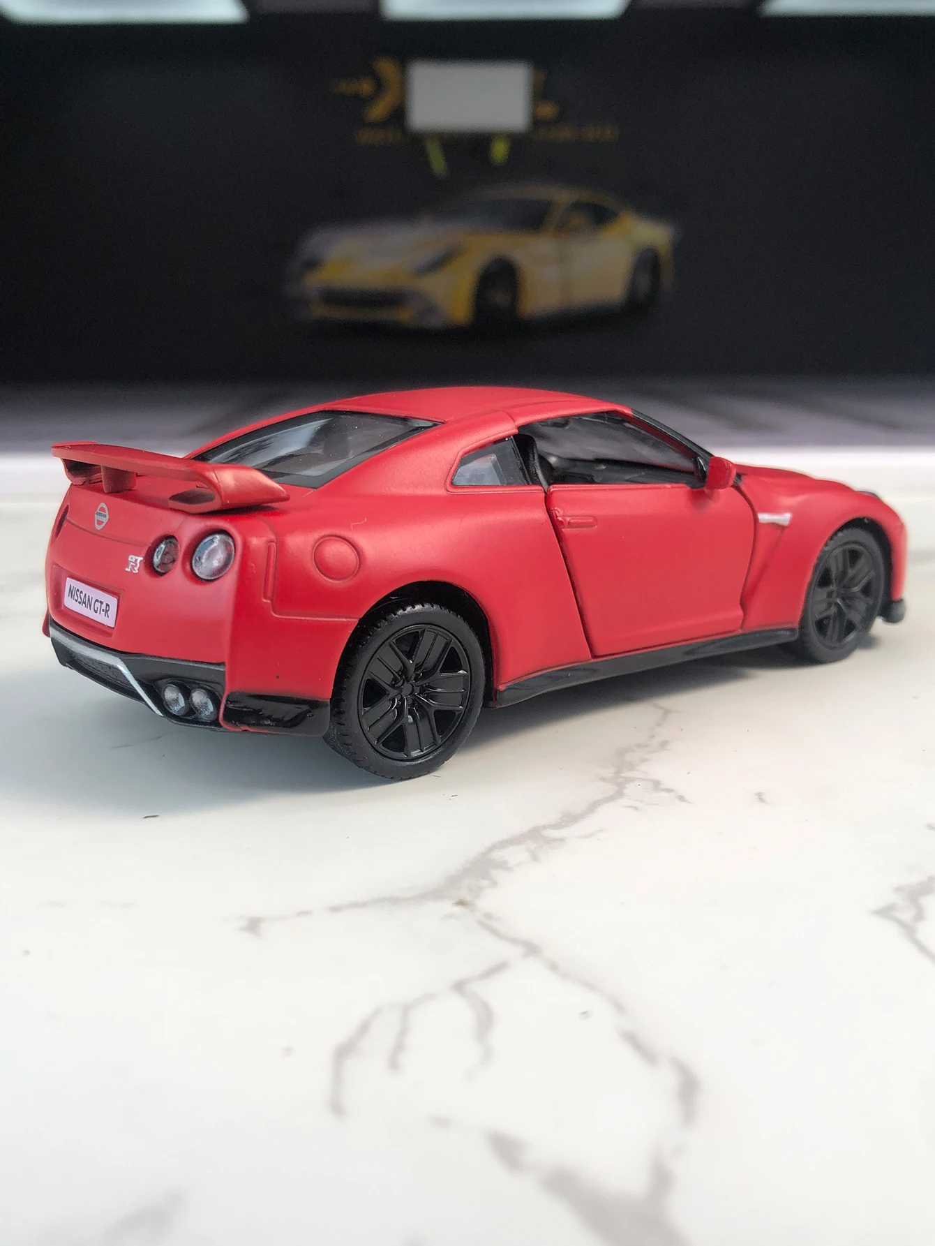 RMZ City1:36 имитация модели автомобиля из цинкового сплава Nissan GT-R35, статическое украшение, металлический коллекционный подарочный автомобиль