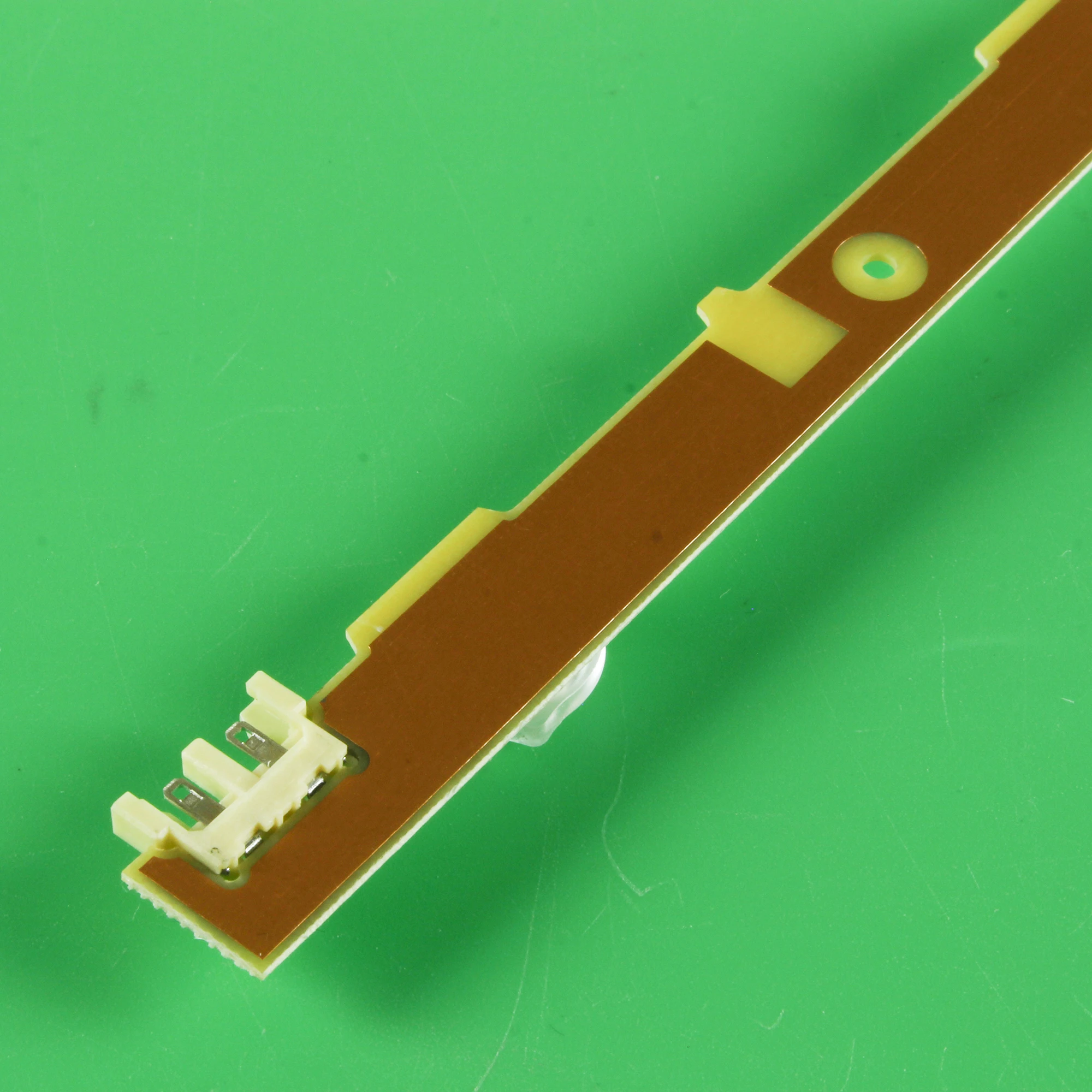 LED-Bildschirm-Hintergrundbeleuchtungsstreifen, 32 Zoll, TV-LED-Leisten, Ersatz D2GE-320SC0-R3 25299A 25300A für Samsung UE32F5020AK UE32F5020AK LED