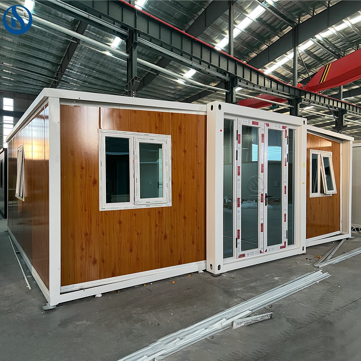 Luxury Expandable Container House Modern Family Home Prefabricated House Bathroom Villa Prefab House