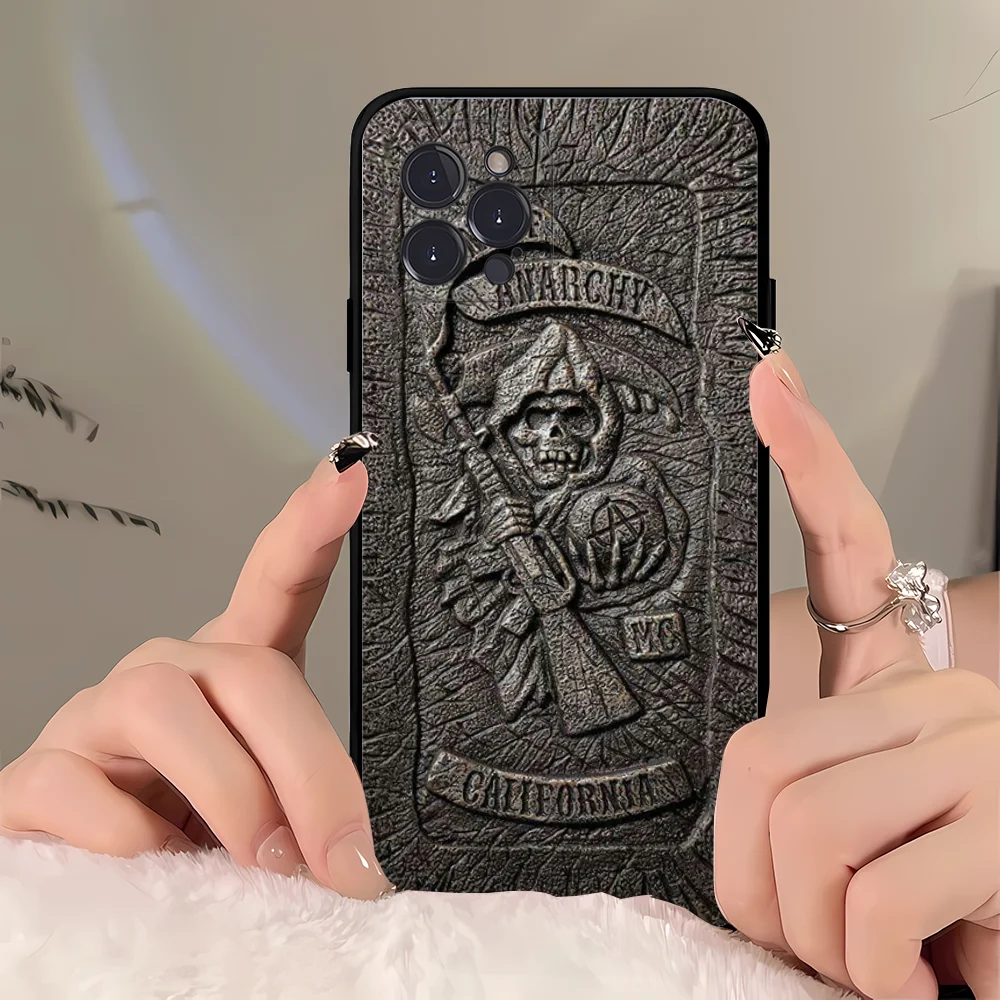 Boobs Art Print Silicone Soft For Iphone 15 14 13 12 11 Pro Mini XS MAX 8 7 6 Plus X XS XR Cover