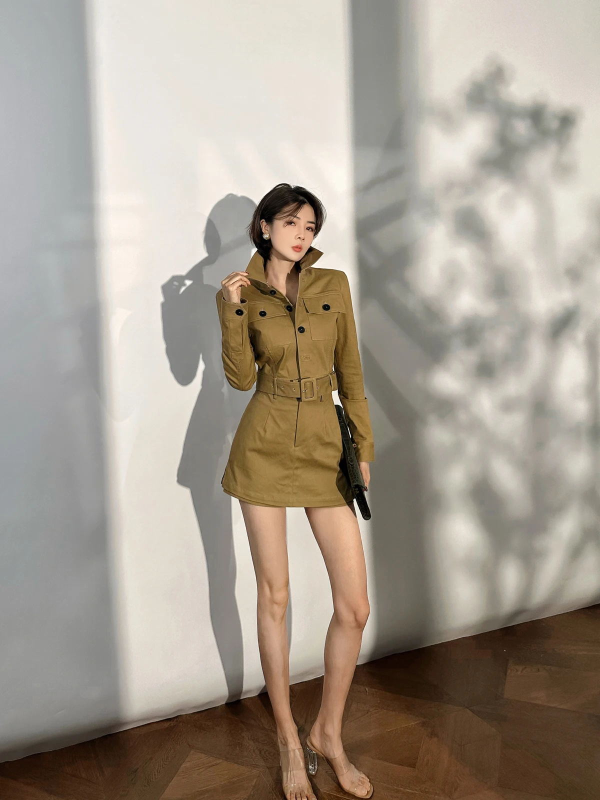 

Комплект XULU из двух предметов: оригинальная хлопковая куртка с узором «какт-вэйв» и юбка с высокой талией