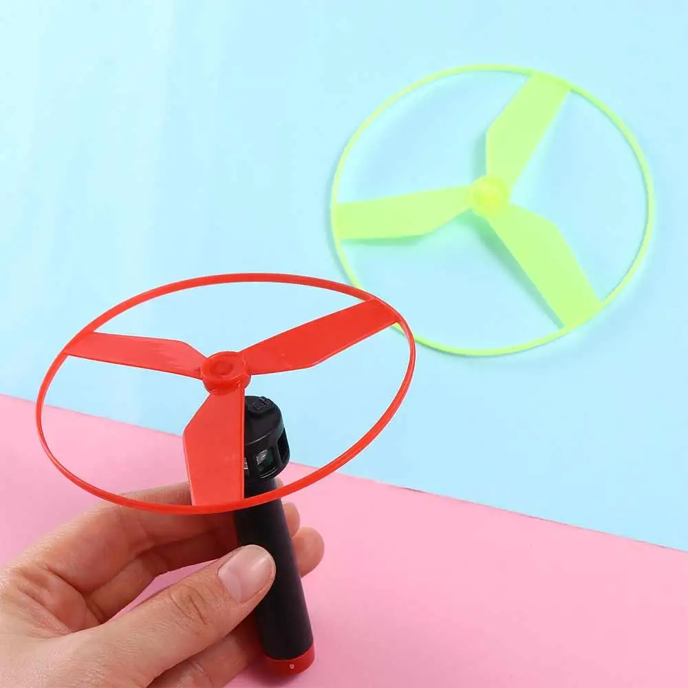 

Pull String Flying Disc Outdoor Toys Flying Spin Top Propeller Helicopter Outdoor Toys Hand-push Plastic