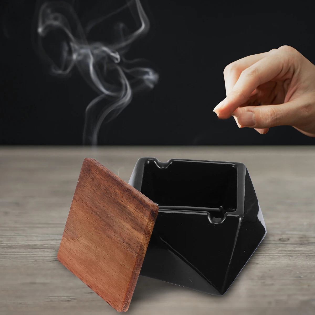 

Ashtray with Lid Exquisite Container Nordic Decorative Wooden Ceramic Creative Office Urns for Ashes