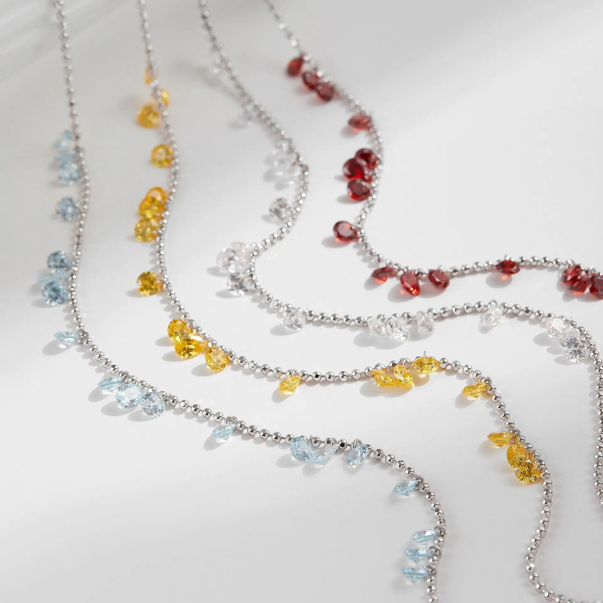 JitDoo S925 الفضة الزركون القلائد للنساء أبيض أزرق أصفر أحمر اللون كامل ستار سلسلة قلادة مجوهرات فاخرة هدية عيد ميلاد