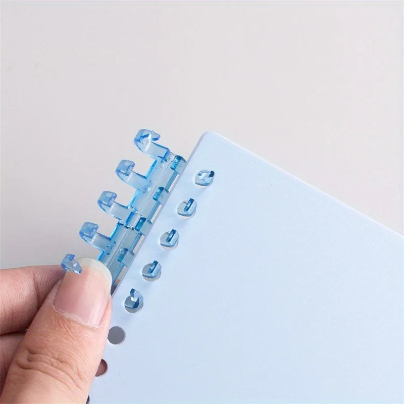 5 عبوات من حلقات الملاحظات الشفافة المصنوعة من البولي بروبيلين ذات الأوراق السائبة - سعة ما يصل إلى 100 ورقة لمحبي الكتب وتنظيم المستندات والاستخدام المكتبي