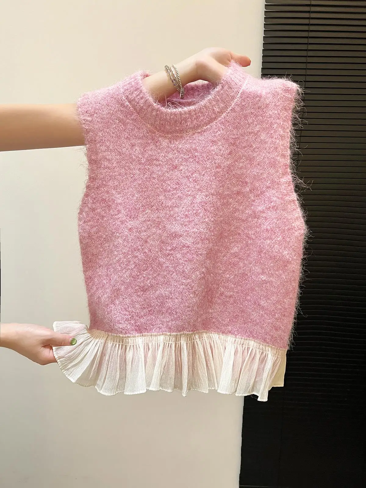 

Ранняя осень, корейский вязаный жилет, женская внутренняя одежда, лоскутный топ без рукавов, милый круглый Ne для поездок на работу, чистый цвет