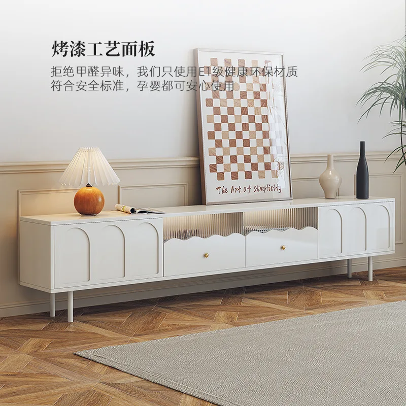 طاولة قهوة فرنسية كريمية للرياح خزانة تلفزيون 2023 مجموعة جديدة من غرفة المعيشة الصغيرة في المنزل