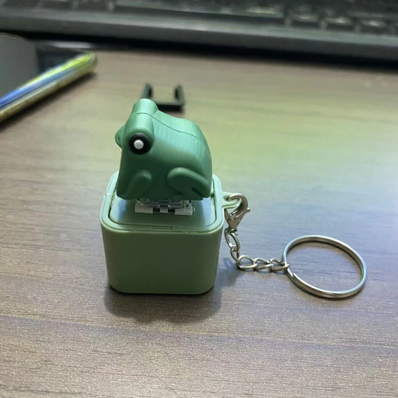 （1 pack）Animal Croaking -Fun Rechargeable Keychain with Colorful Lights, Stress Reliever A2UB