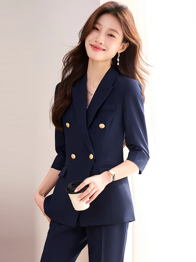 

Летний тонкий костюм-двойка для женщин: деловой стиль, профессиональный образ, для работы и повседневной носки, из полиэстера.