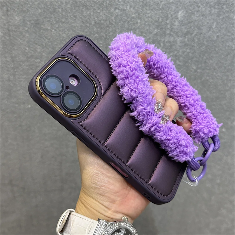 Fashion Down Jacket Puffer Phone Case for iphone 15 14 Plus 13 12 11 16 Pro Max Soft Fabric Silicone Shockproof Funda Cover