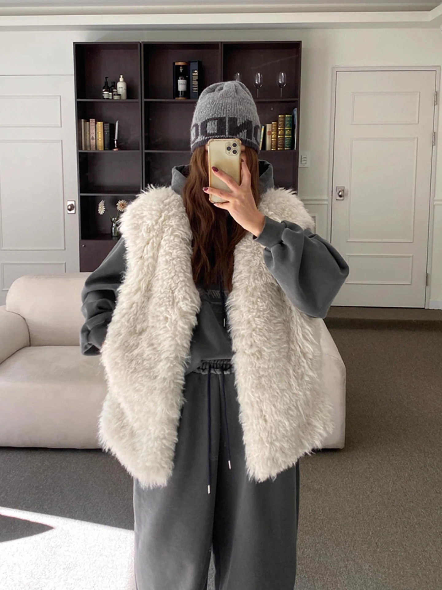 

Clothland Women Stylish White Fur Vest Jacket Sleeveless Loose Style Lamb Fur Female Outwear Thick Fashion Waistcoat MA176