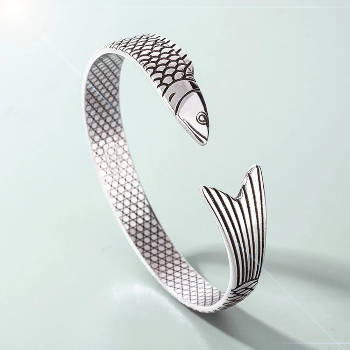 JP One New Creative Fashion Personality Lucky Fortune Transfer Dragon Bracelets Jewelry Fish Bangles