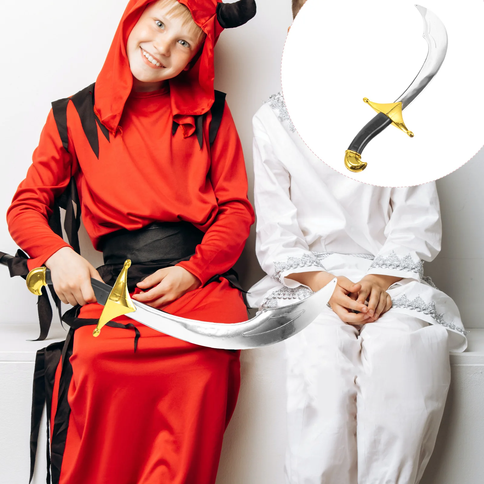 البلاستيك القراصنة السيف الدعامة خفيفة الوزن تأثيري ملحق القراصنة زي الطرف الديكور لوازم الهالوين دعامة السيف هالوين