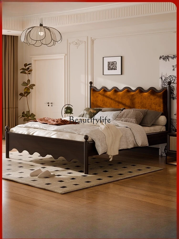 

Medieval style master bedroom American light luxury high-end atmosphere 1.8 meters double bed