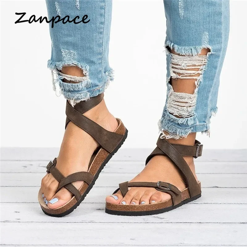 2023 Women Flat Sandals Summer Plus Size 44 Casual Beach Shoes Women Buckle Strap Gladiator Open Toe Flops Women Black Brown