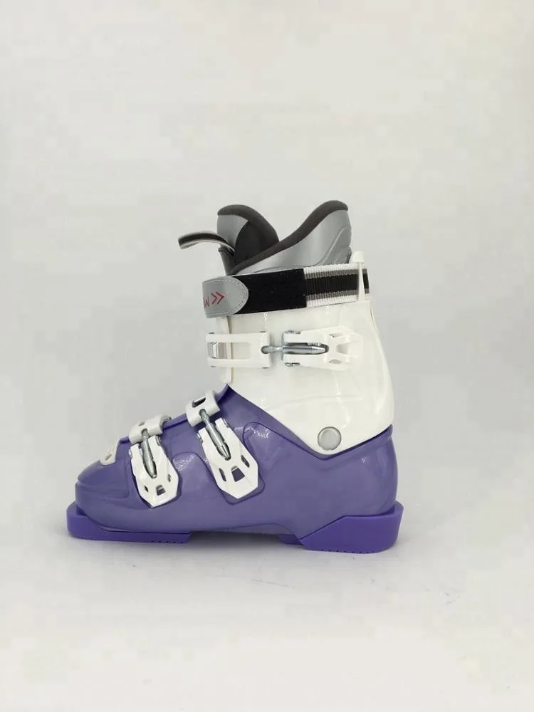 Chinese good quantity ski boots