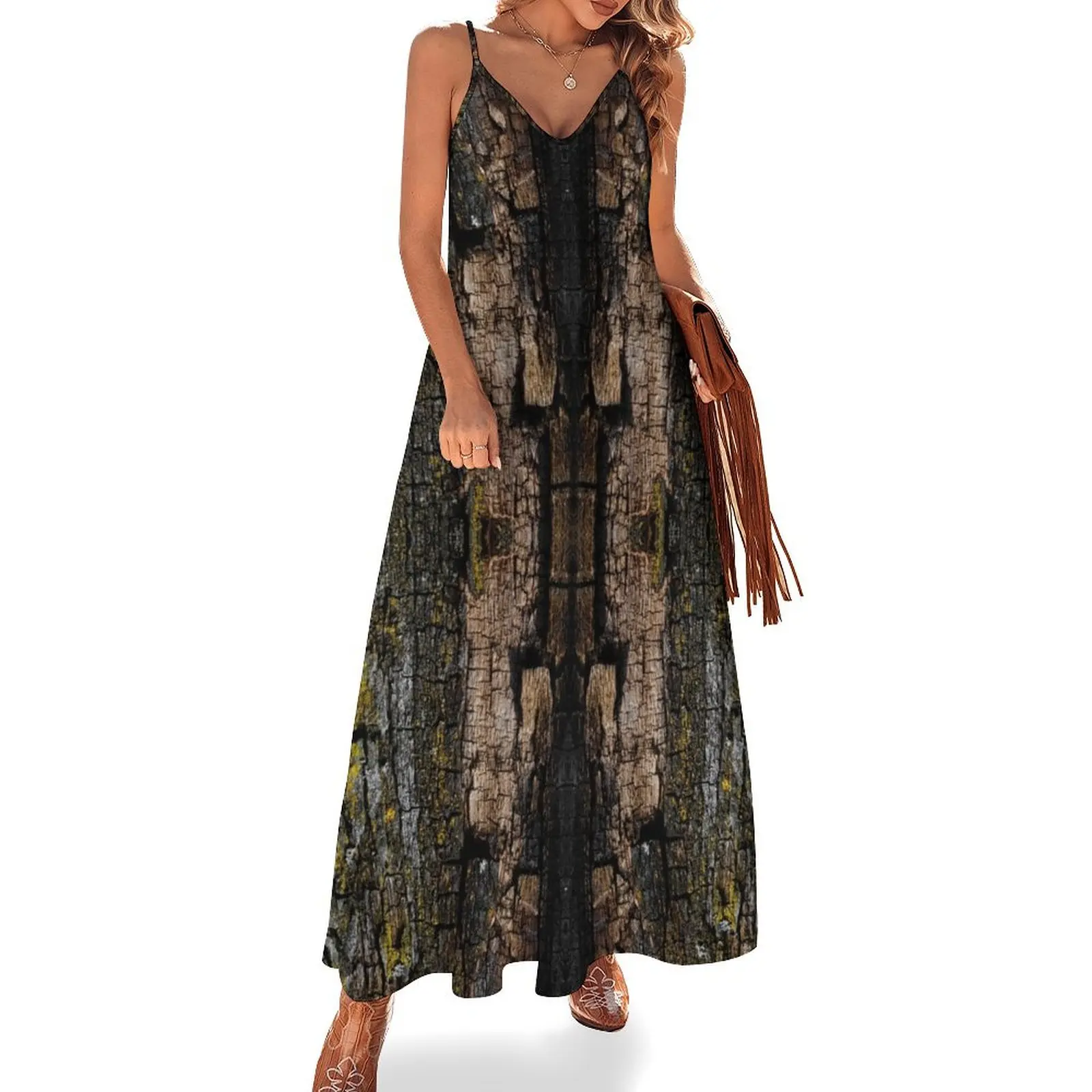 

Cool Brown wood bark with yellow lichen camo texture pattern (Photo of wood) Sleeveless Dress women evening dress Party dresses